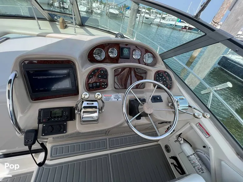 Slide: The Image of Sea Ray 320 Sundancer 2004 - 12821092