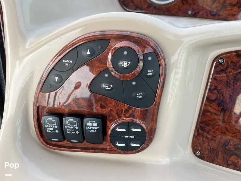 Slide: The Image of Sea Ray 320 Sundancer 2004 - 12821095