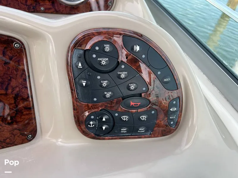 Slide: The Image of Sea Ray 320 Sundancer 2004 - 12821096