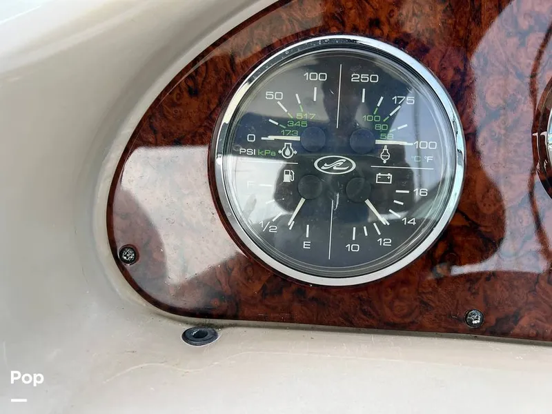 Slide: The Image of Sea Ray 320 Sundancer 2004 - 12821098