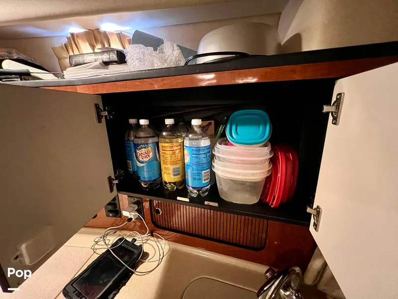 Slide: The Image of Sea Ray 320 Sundancer 2004 - 12821119