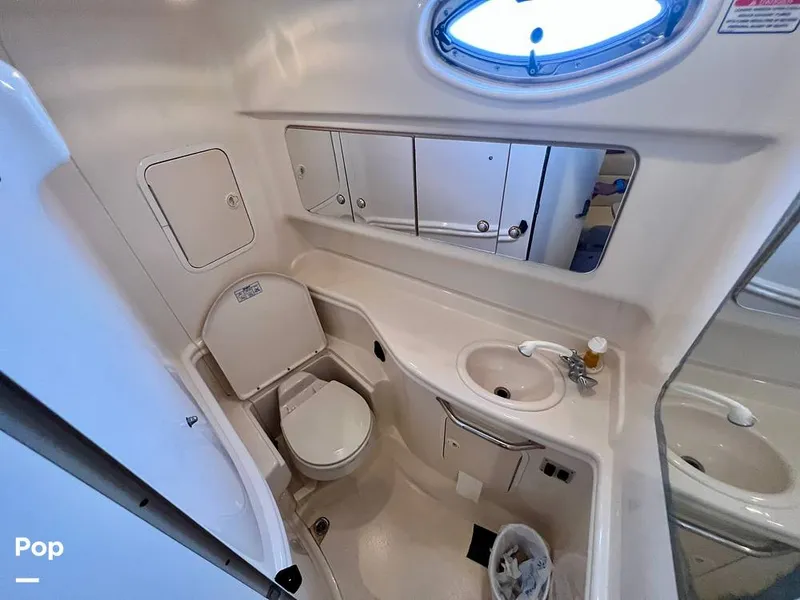 Slide: The Image of Sea Ray 320 Sundancer 2004 - 12821111