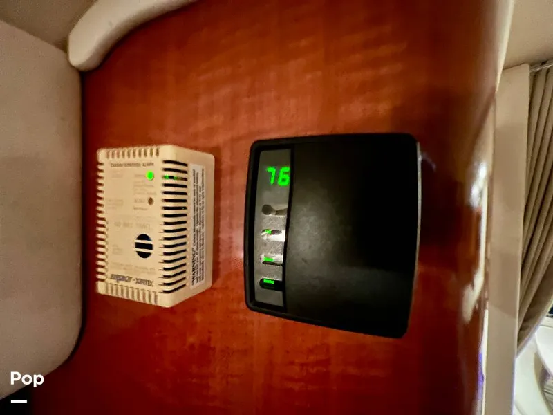 Slide: The Image of Sea Ray 320 Sundancer 2004 - 12821133