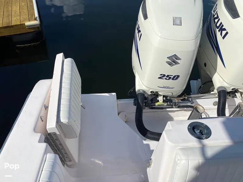 Slide: The Image of Grady-White 272 SAILFISH 2000 - 12838130