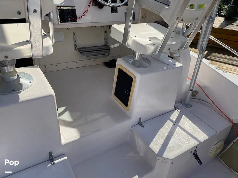 Slide: The Image of Grady-White 272 SAILFISH 2000 - 12838159