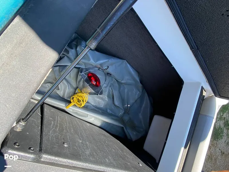 Slide: The Image of Malibu VLX 22 2016 - 12953580