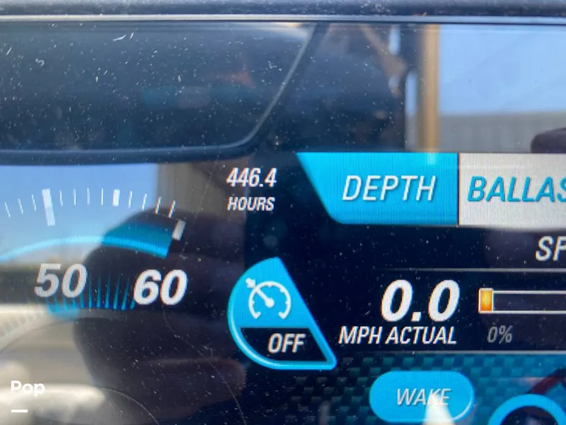 Slide: The Image of Malibu VLX 22 2016 - 12953581