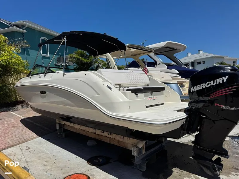 Slide: The Image of Sea Ray SDX 250 OB 2019 - 16521083
