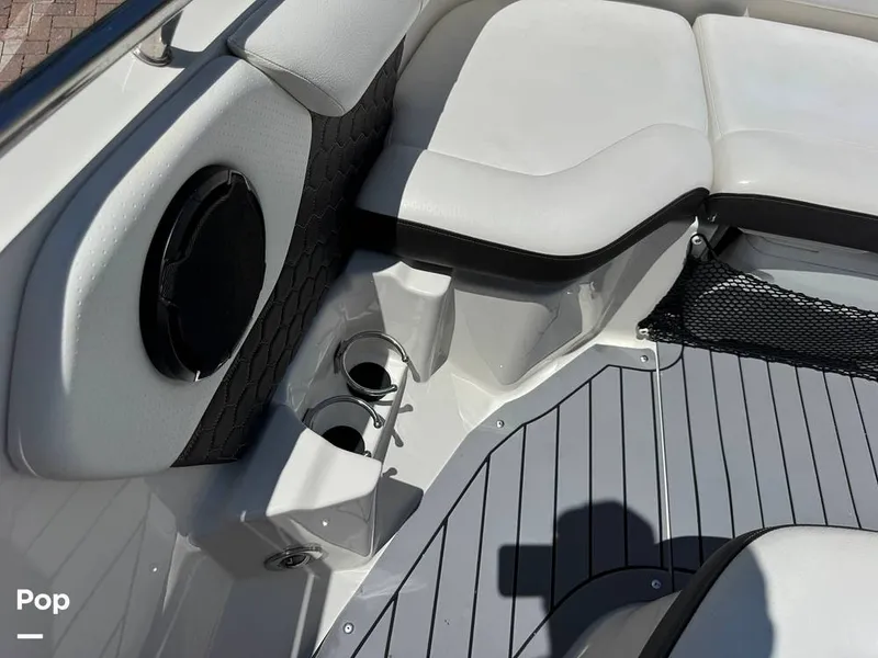 Slide: The Image of Sea Ray SDX 250 OB 2019 - 16521138
