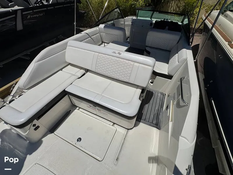 Slide: The Image of Sea Ray SDX 250 OB 2019 - 16521156