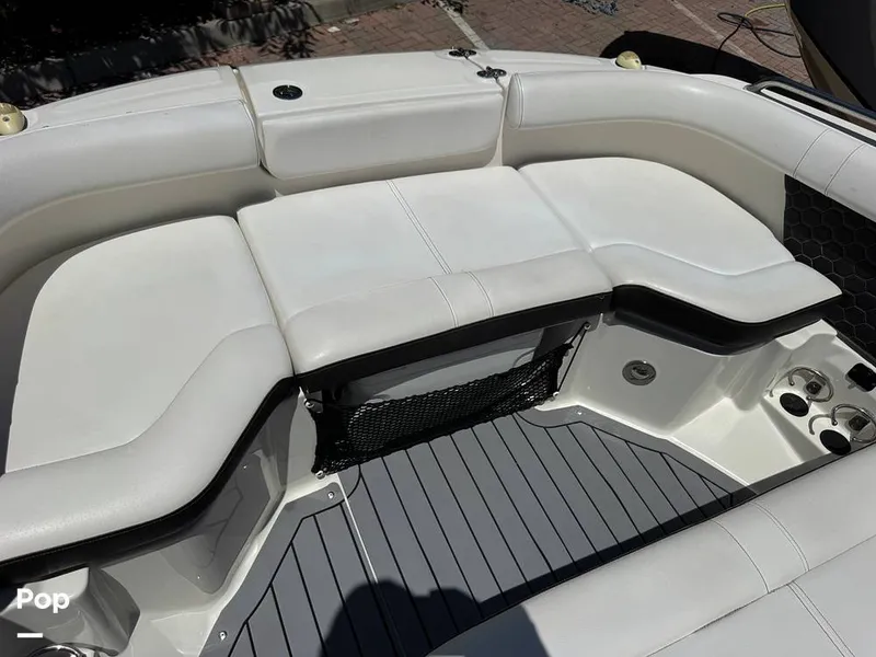 Slide: The Image of Sea Ray SDX 250 OB 2019 - 16521140