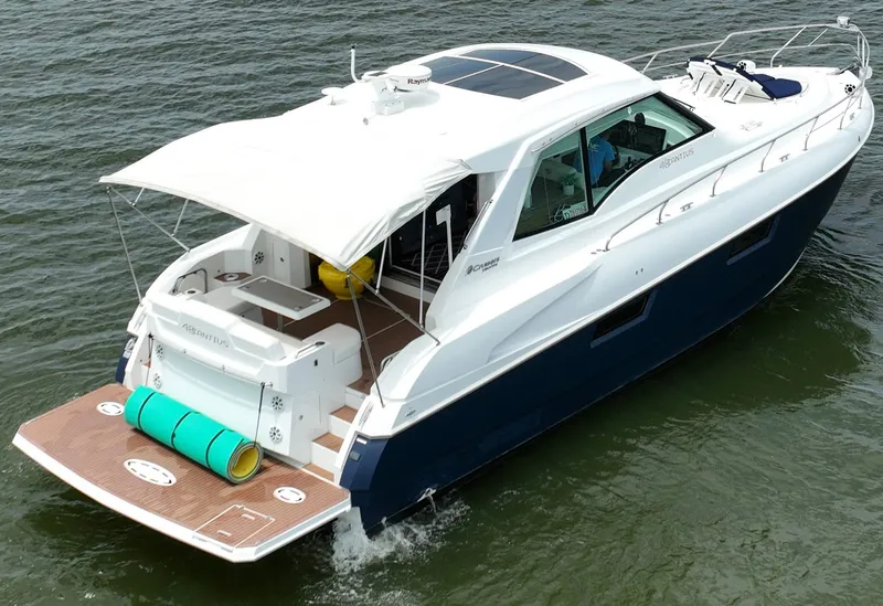 Slide: The Image of Cruisers 48 Cantius 2011 - 2