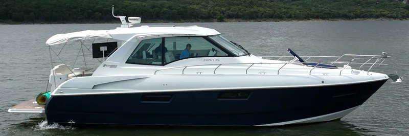 Slide: The Image of Cruisers 48 Cantius 2011 - 3