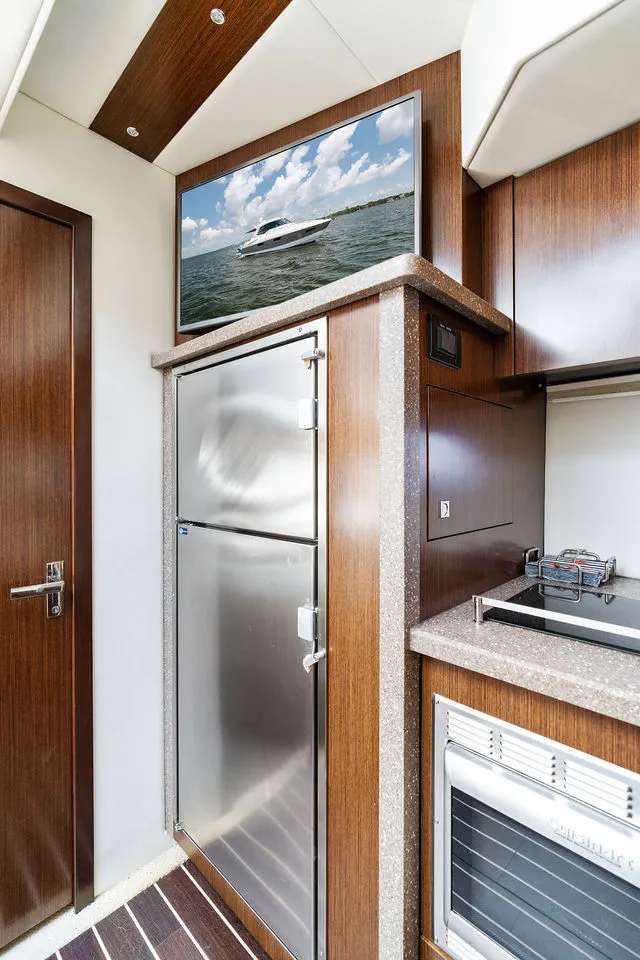 Slide: The Image of Cruisers 48 Cantius 2011 - 81