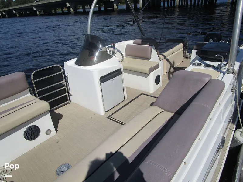 Slide: The Image of Caravelle 246 FS 2015 - 12945277