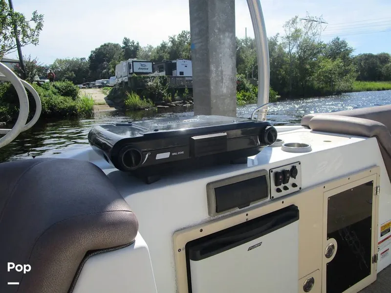 Slide: The Image of Caravelle 246 FS 2015 - 12945285