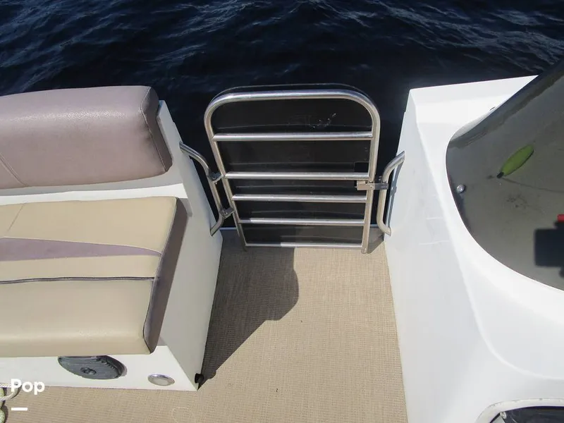 Slide: The Image of Caravelle 246 FS 2015 - 12945307