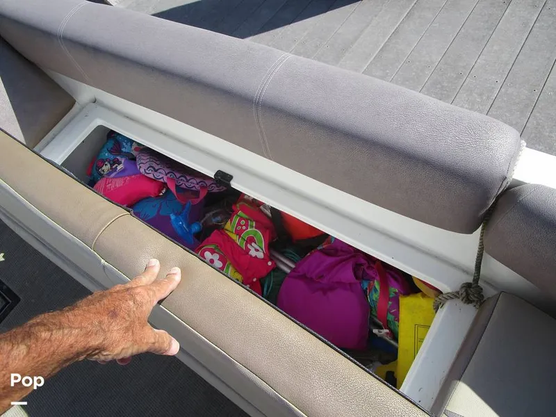 Slide: The Image of Caravelle 246 FS 2015 - 12945312