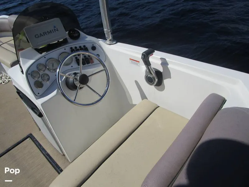 Slide: The Image of Caravelle 246 FS 2015 - 12945318