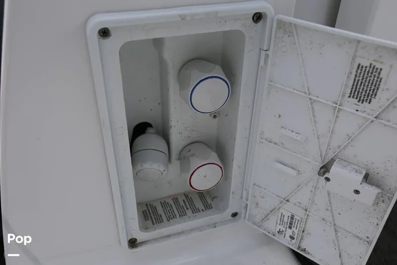 Slide: The Image of Monterey 295 Sport Yacht 2019 - 12819338