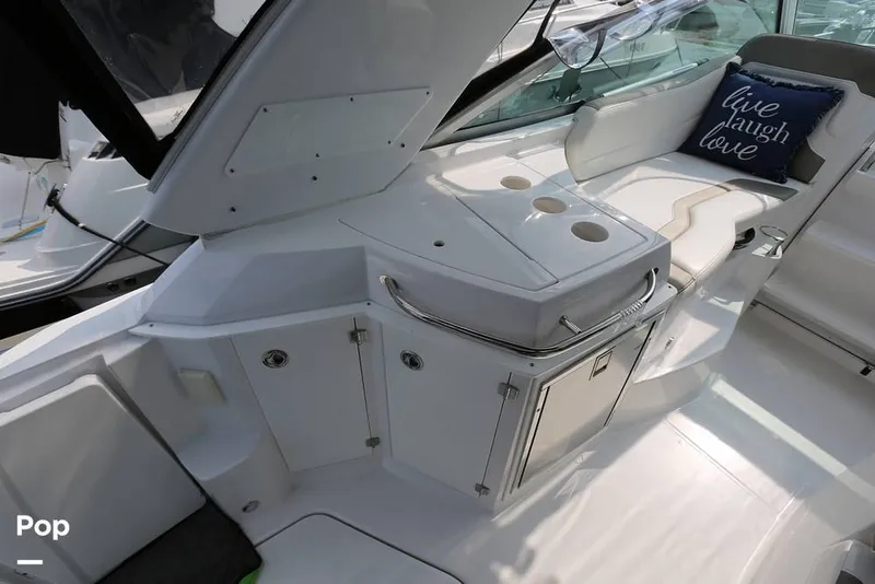 Slide: The Image of Monterey 295 Sport Yacht 2019 - 12819297
