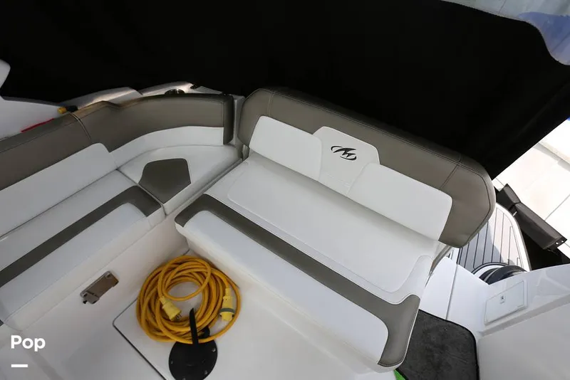 Slide: The Image of Monterey 295 Sport Yacht 2019 - 12819304