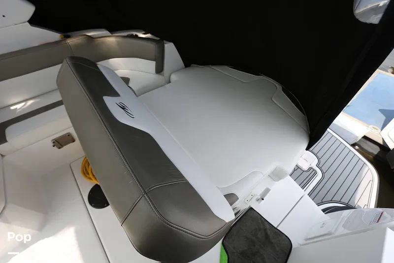 Slide: The Image of Monterey 295 Sport Yacht 2019 - 12819305