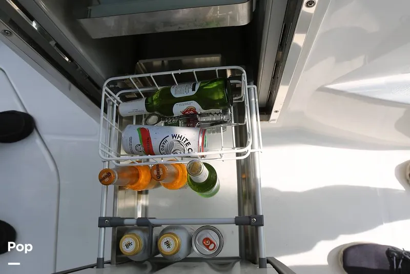 Slide: The Image of Monterey 295 Sport Yacht 2019 - 12819331