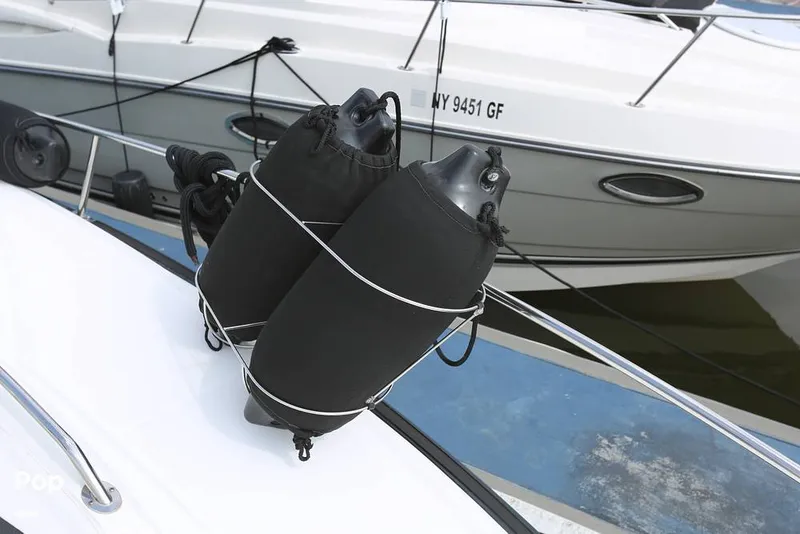 Slide: The Image of Monterey 295 Sport Yacht 2019 - 12819343