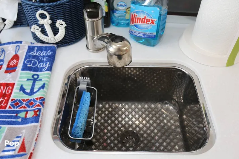 Slide: The Image of Monterey 295 Sport Yacht 2019 - 12819366