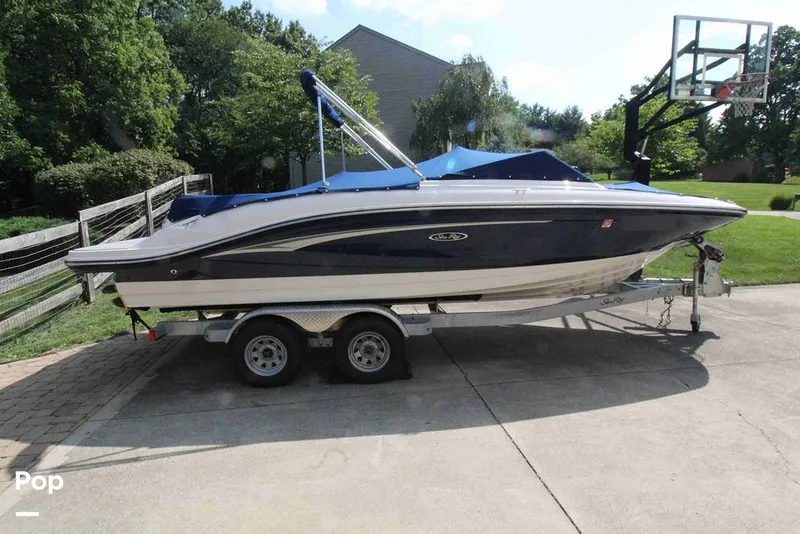 Slide: The Image of 2021 Sea Ray 210 SPX - 12903626