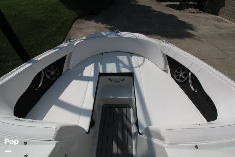 Slide: The Image of Bow Seating - 12903688