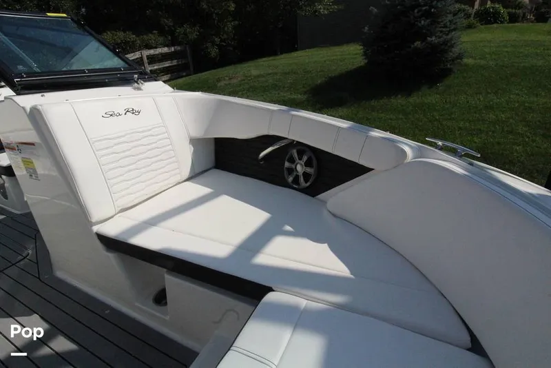 Slide: The Image of Bow Seating - 12903689