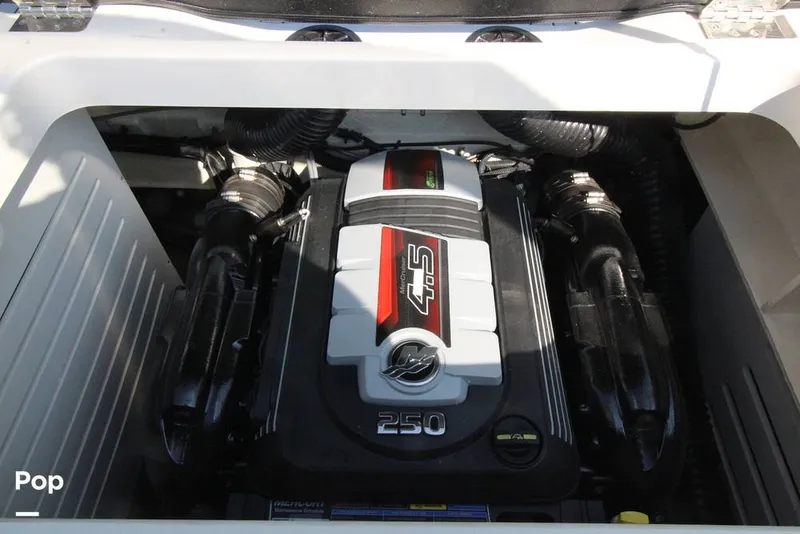 Slide: The Image of Mercruiser 4.5L V-8 - 12903698
