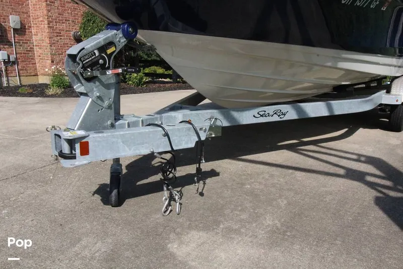 Slide: The Image of Sea Ray SPX 210 2021 - 12903717