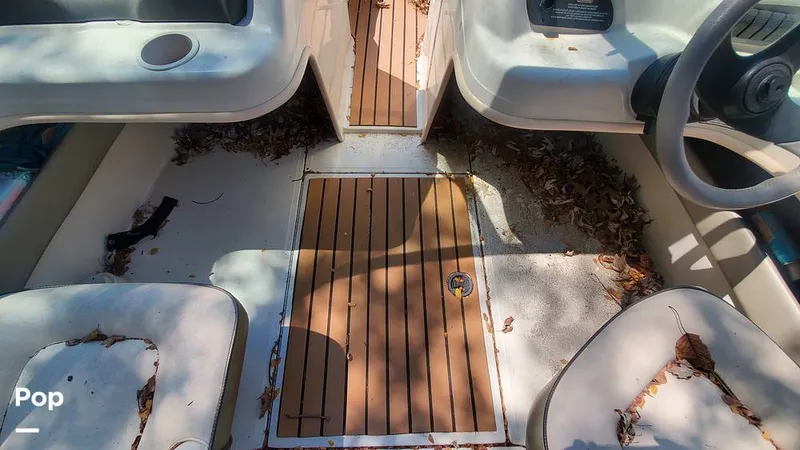 Slide: The Image of Sea Ray 185 Bowrider 2004 - 13062872