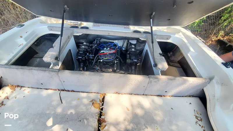 Slide: The Image of Sea Ray 185 Bowrider 2004 - 13062882