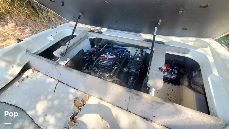 Slide: The Image of Sea Ray 185 Bowrider 2004 - 13062883