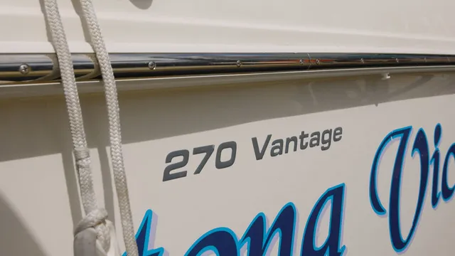 Slide: The Image of Boston Whaler 270 Vantage 2014 - 2