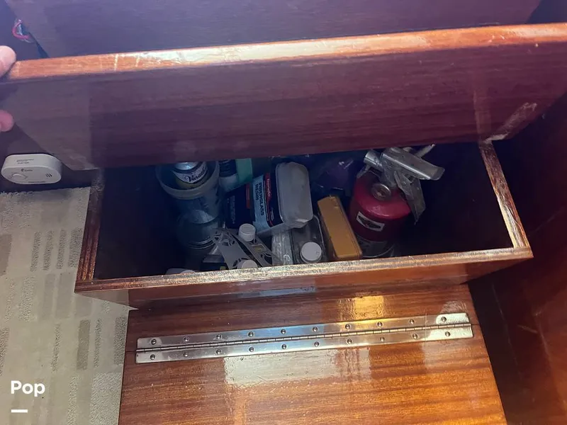 Slide: The Image of Egg Harbor 40 Flybridge Sedan Cruiser 1974 - 12986375