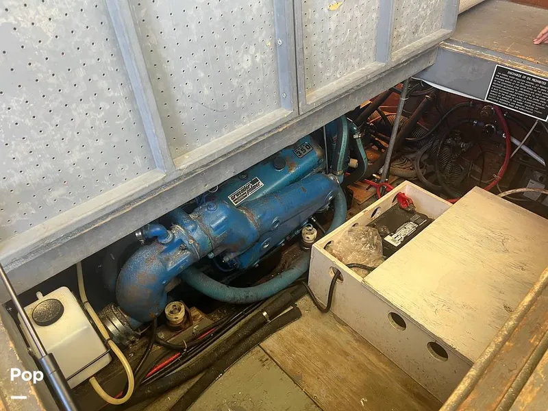 Slide: The Image of Egg Harbor 40 Flybridge Sedan Cruiser 1974 - 12986423