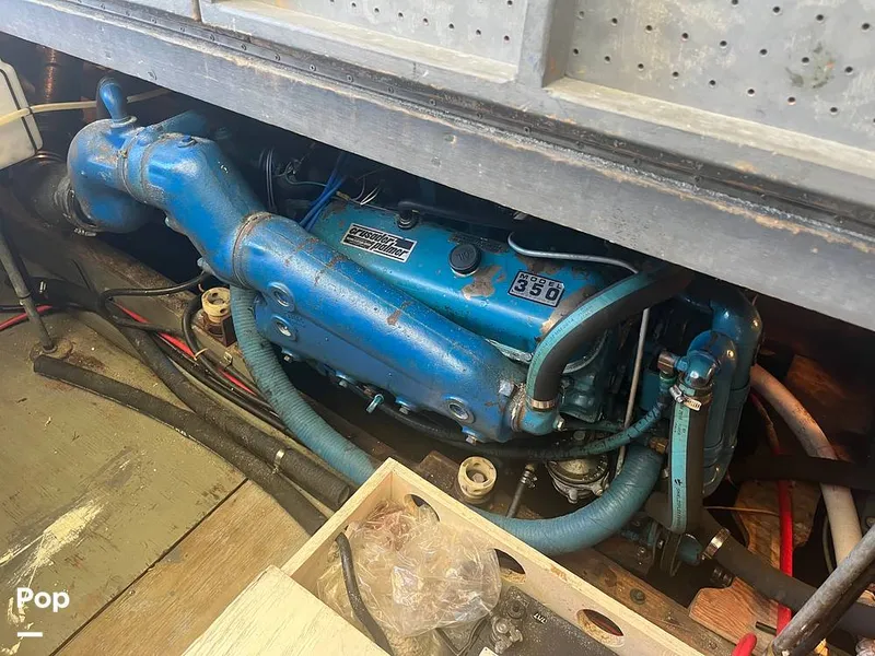 Slide: The Image of Egg Harbor 40 Flybridge Sedan Cruiser 1974 - 12986425