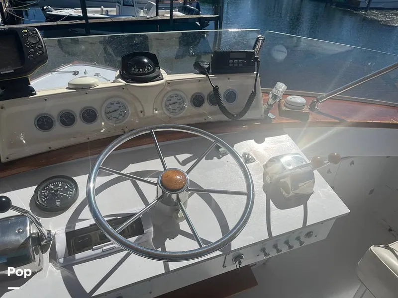 Slide: The Image of Egg Harbor 40 Flybridge Sedan Cruiser 1974 - 12948710