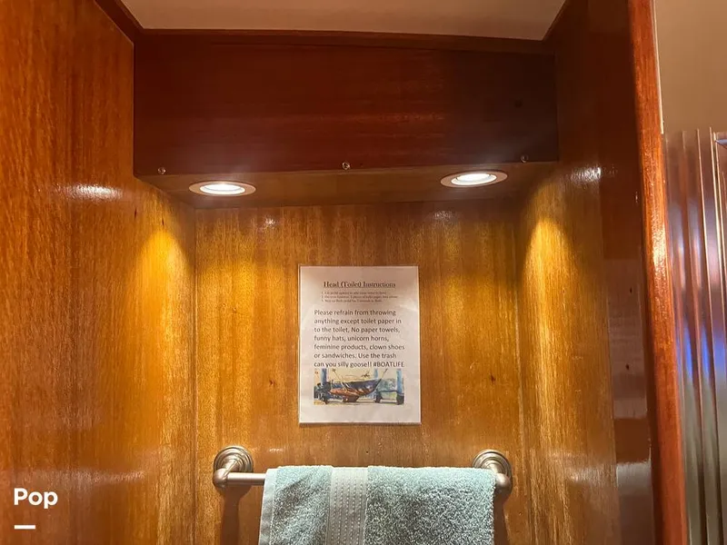 Slide: The Image of Egg Harbor 40 Flybridge Sedan Cruiser 1974 - 12986360