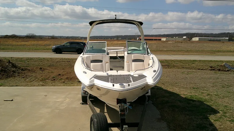 Slide: The Image of Chaparral 264 Sunesta 2017 - 3