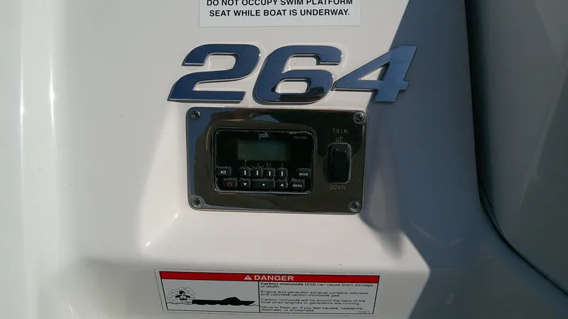 Slide: The Image of Chaparral 264 Sunesta 2017 - 5