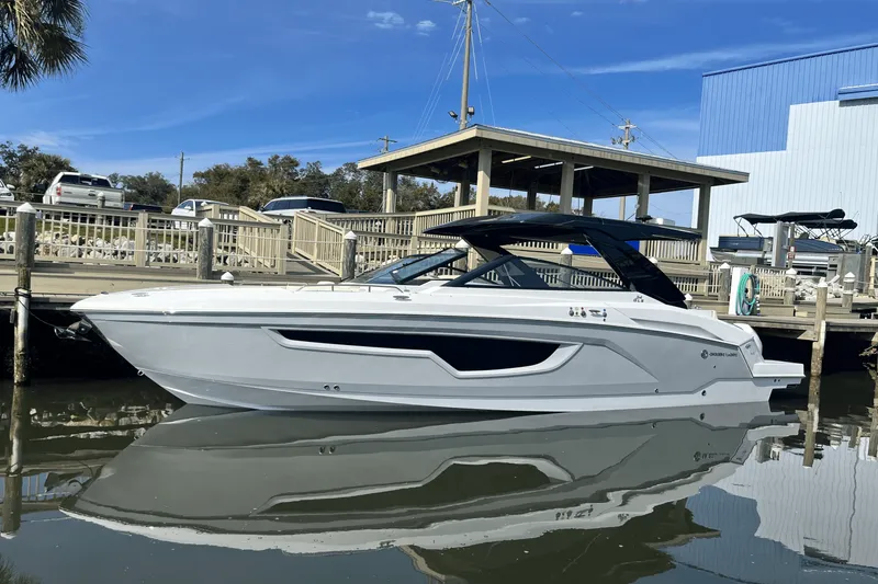 Slide: The Image of Cruisers Yachts 34 GLS Outboard 2025 - 5