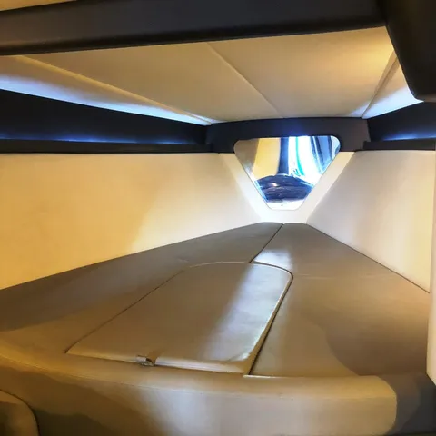 Slide: The Image of Nortech 477 SPX PERFORMANCE Vee Bottom  47' 2013 - 33