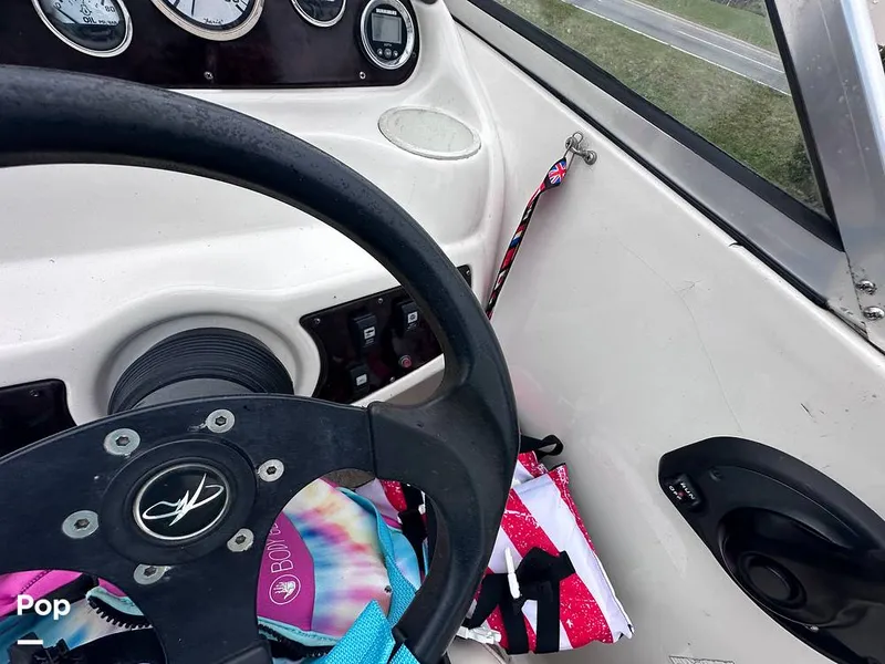 Slide: The Image of Monterey 220 Explorer Sport 2001 - 13457789