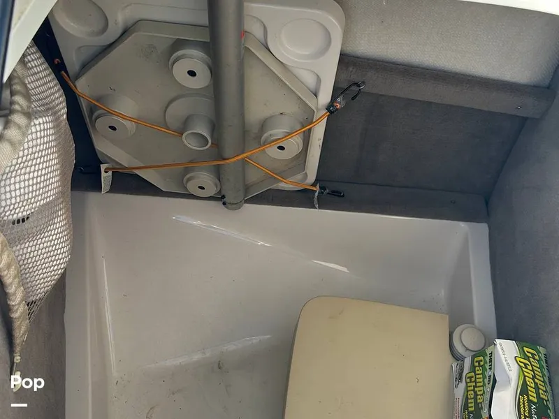 Slide: The Image of Monterey 220 Explorer Sport 2001 - 13413580